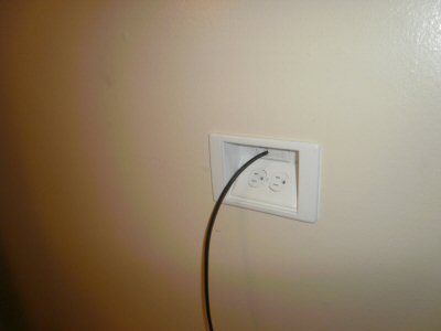 hybrid-power-data-port